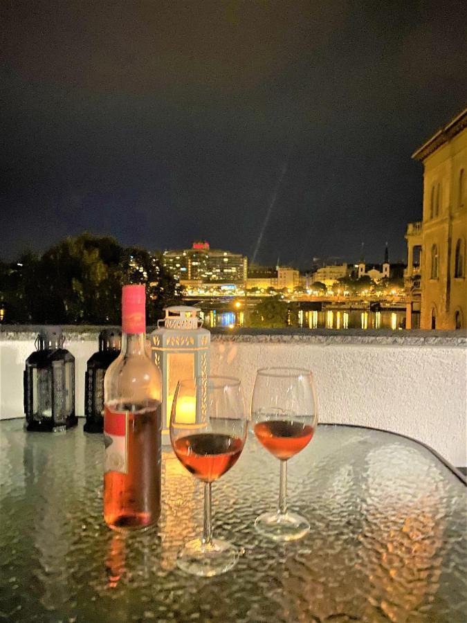 Danube View Artapartment With Balcony Budapest Ngoại thất bức ảnh